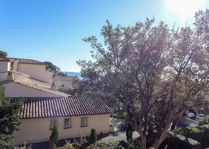 Les Calanques Du Parc-3 By Interhome