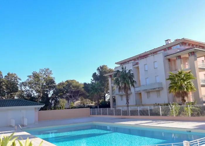 Les Calanques Du Parc-3 By Interhome