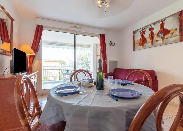Les Calanques Du Parc-3 By Interhome * Saint Aygulf