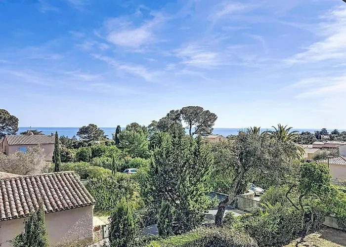 Les Calanques Du Parc-3 By Interhome Saint Aygulf